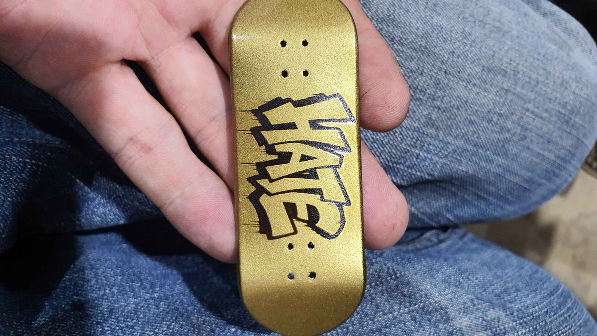 Saigon Skateboards "Gold Hate" 33mm Fingerboard