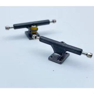 34mm Raw Finish Fingerboard trucks