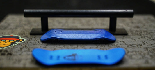 Summer '25 Prototype Ván Trượt ngón tay Blue