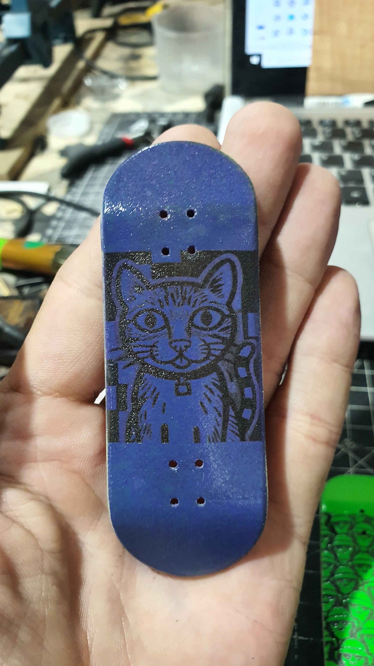 Saigon Skateboards 5-ply Canadian Maple Fingerboard "Catskills"