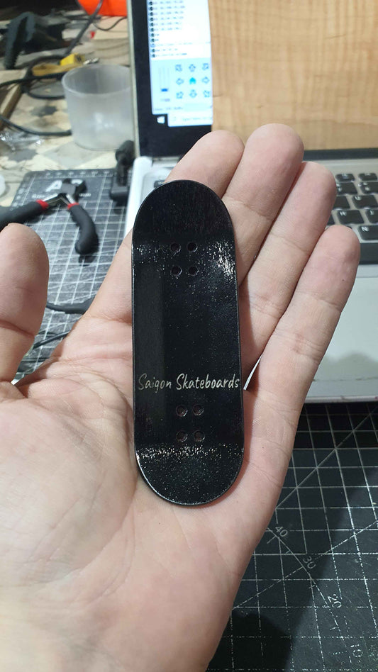 Saigon Skateboards "Nameless, faceless" 32mm Fingerboard