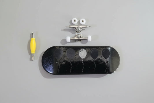 5 ply Maple Fingerboard - The Odd one Out - Popsicle - Medium - 32/34mm * 100mm