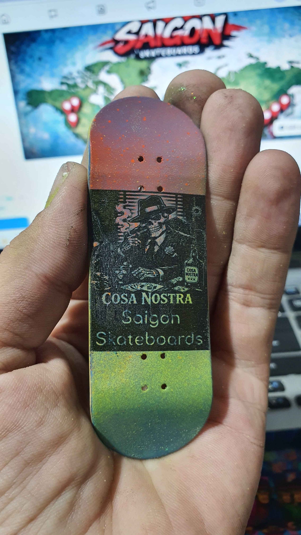 Saigon Skateboards "office" 33mm Fingerboard