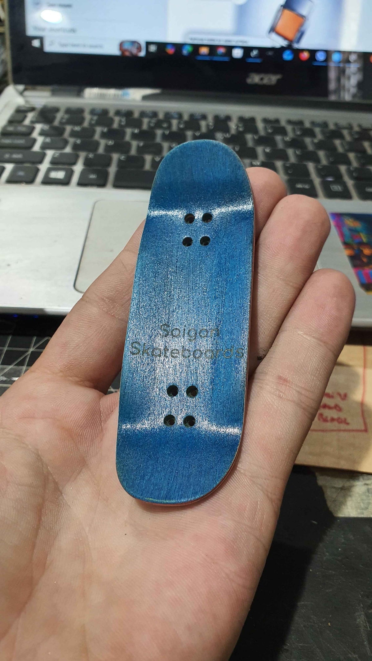 Saigon Skateboards 5-ply Canadian Maple Fingerboard 33x98mm Egg Shape