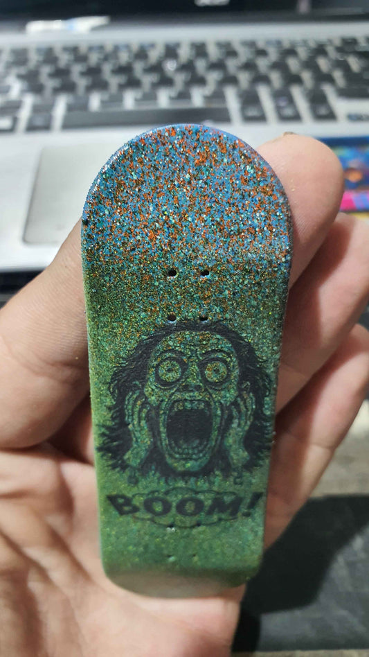 Saigon Skateboards "Boom Scream" 33mm Fingerboard