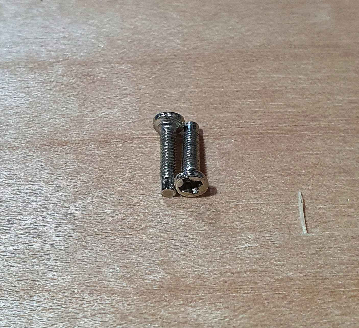 Inverted Kingpins x2 | Chốt Kingpin Ngược x2
