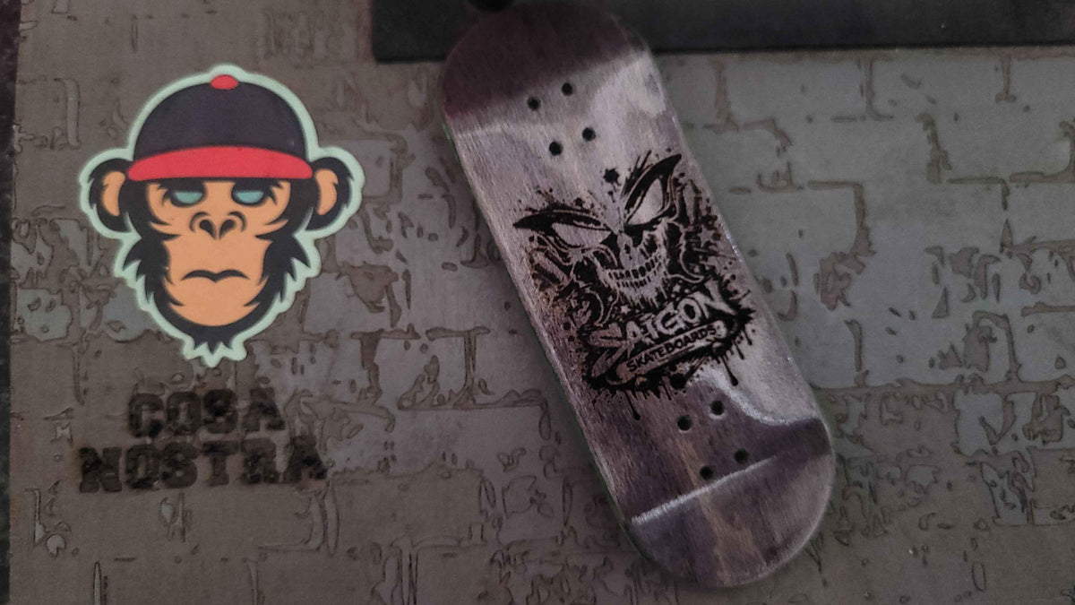 Mystery Mask Fingerboard - Boxy - 34mm * 100mm - Medium