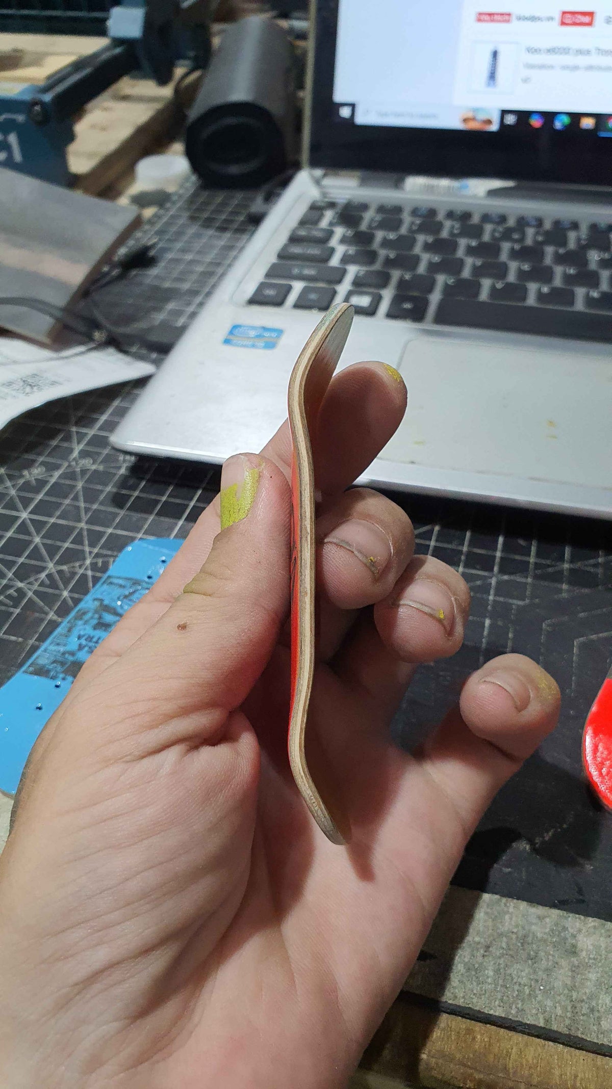 Saigon Skateboards 5-ply Canadian Maple Fingerboard 32mmx98mm