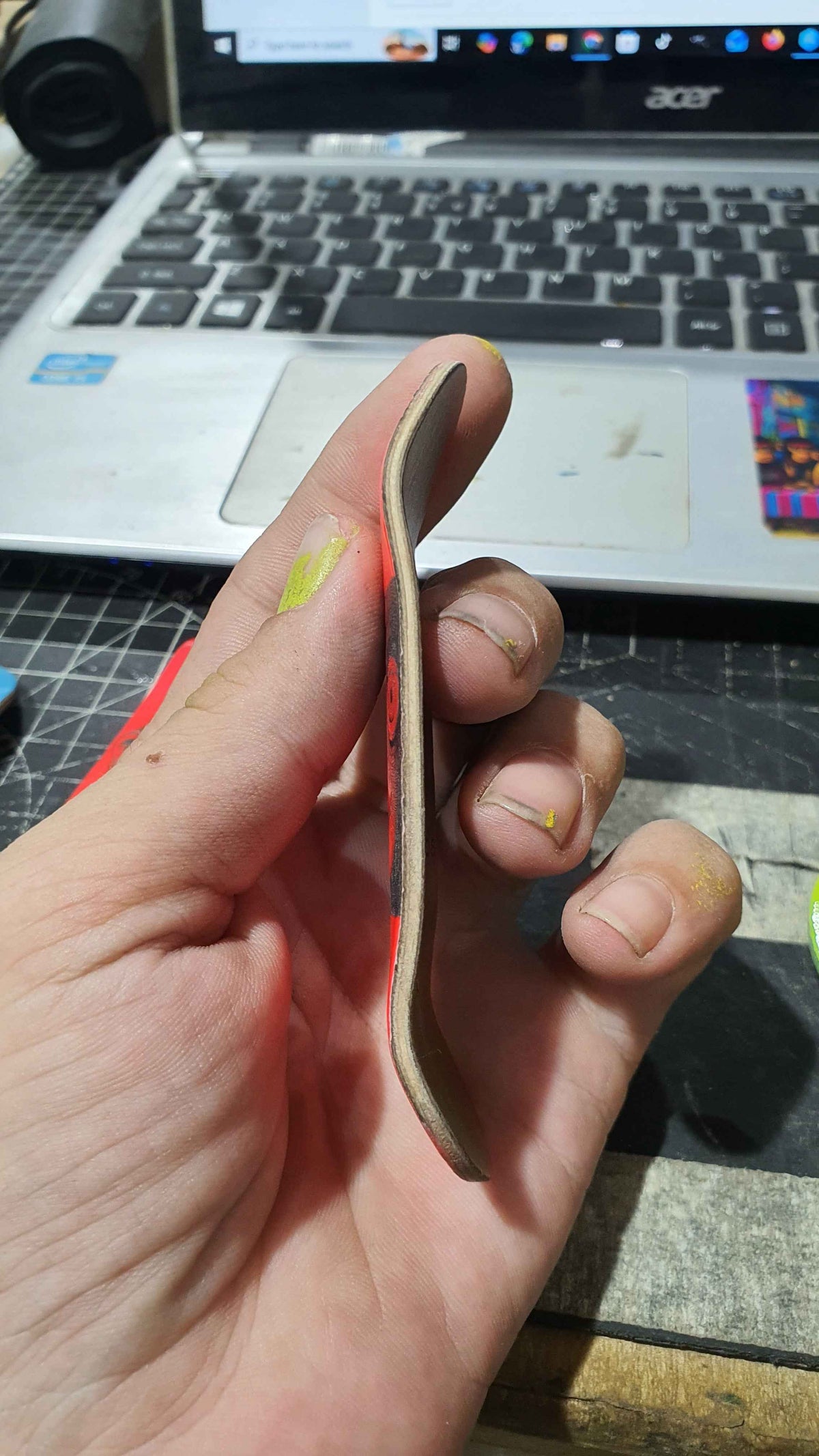 Saigon Skateboards 5-ply Canadian Maple Fingerboard 32mmx98mm Popsicle "Face"