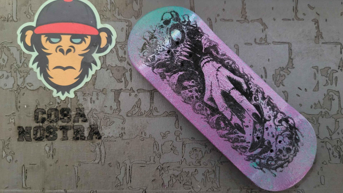 Creepy Hand and Monstrous Chase Fingerboard - Posicle - 32mm/34mm * 100mm- Medium steep