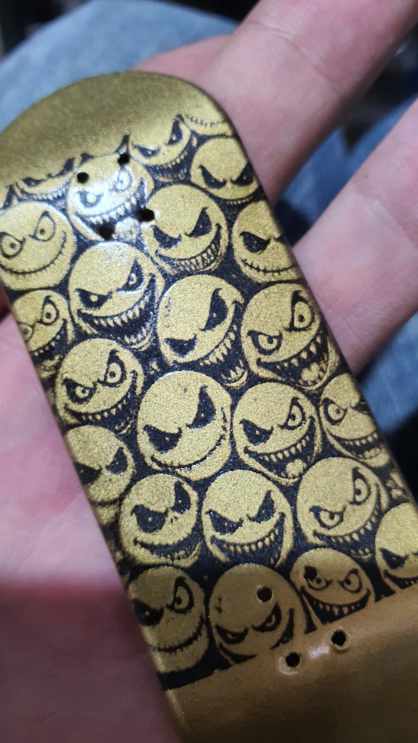 Saigon Skateboards "Gold Face" 33mm Fingerboard Deck