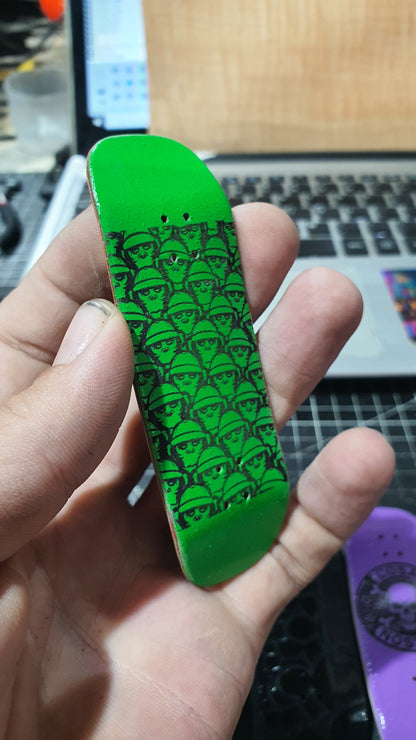 Saigon Skateboards 5-ply Canadian Maple Fingerboard "Monkey Madness"