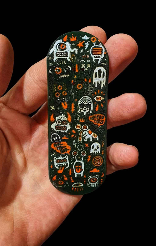 Tavola Fingerboard - Cute Monster - Medium