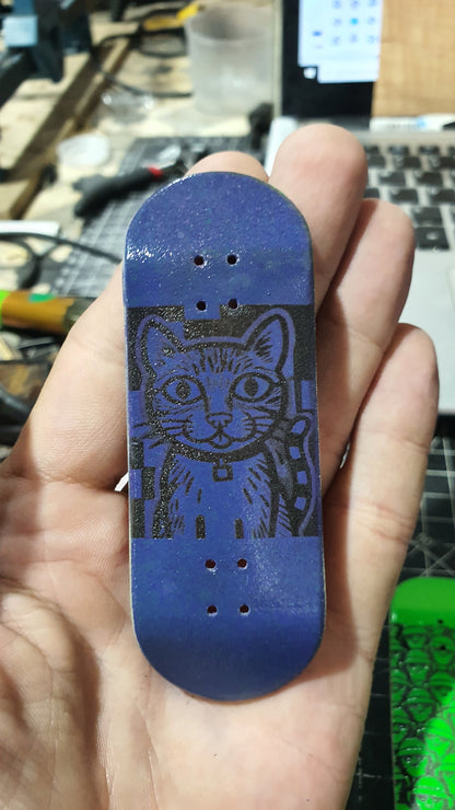 Saigon Skateboards 5-ply Canadian Maple Fingerboard "Catskills"