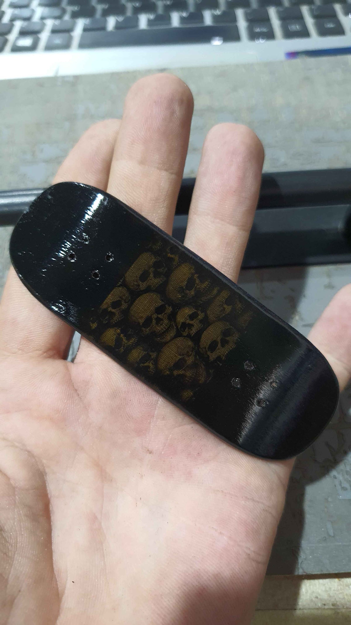 Skulls Fingerboard Deck - Elevate Your Skills with Saigon Skateboards