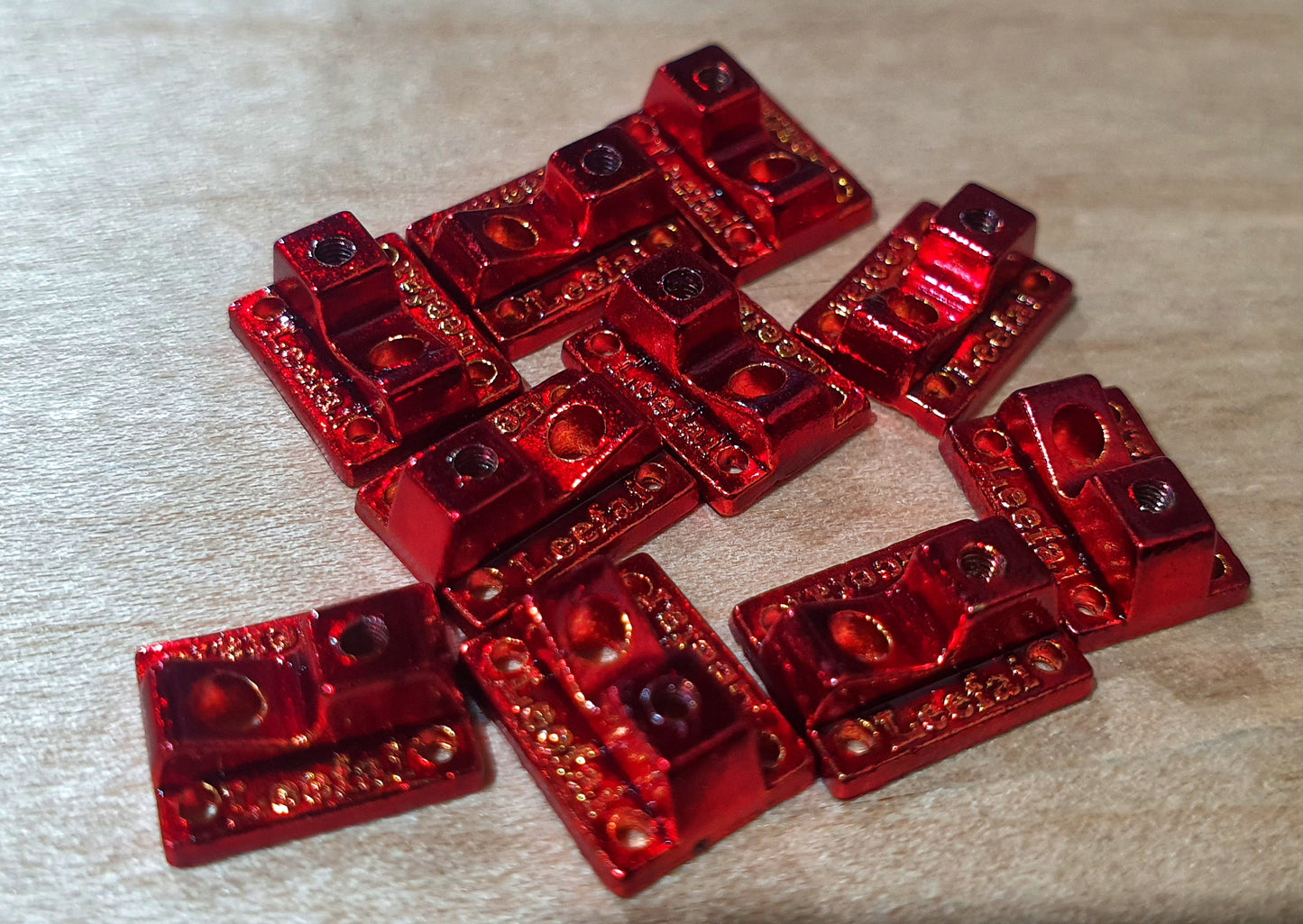 Leefai Naked Fingerboard Truck Baseplates – Limited Edition Teal & Red/Gold