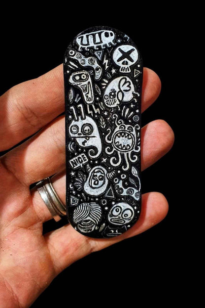 Tavola Fingerboard - Cute Monster - Medium