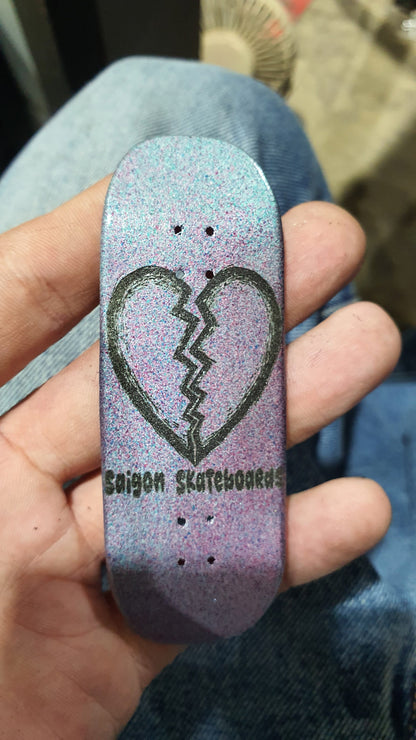 Saigon Skateboards "Broken Heart" 34mm Fingerboard Deck