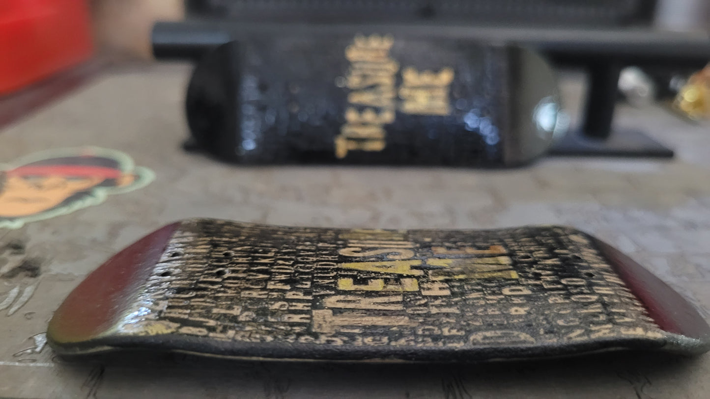 Saigon Skateboards 5-ply Canadian Maple - Treasure Me Fingerboard Setup – 33mm × 96mm Popsicle | Black & Gold Edition