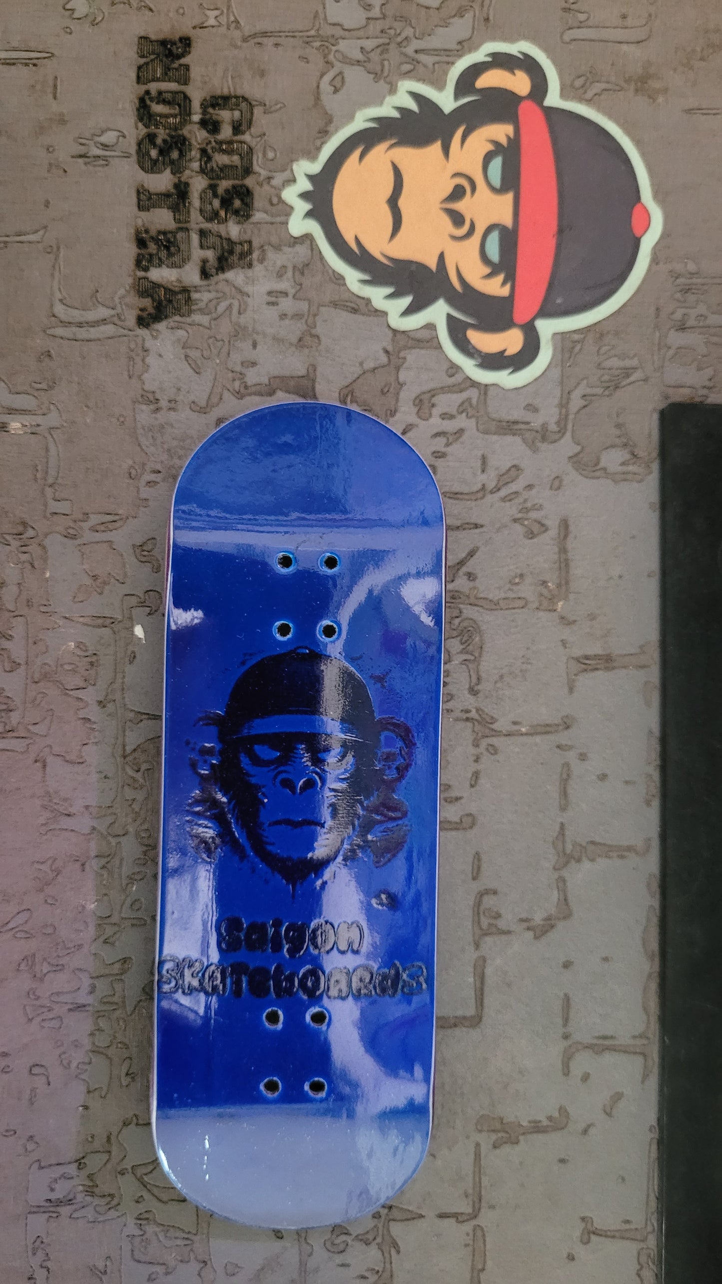 Cosa Nostra - Blue Monkey - 32mm Fingerboard Deck