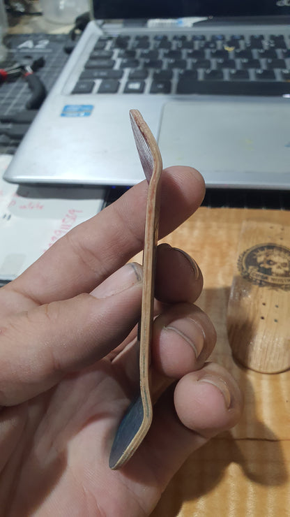 Cosa Nostra - Seal 34mm white oak and maple fingerboard