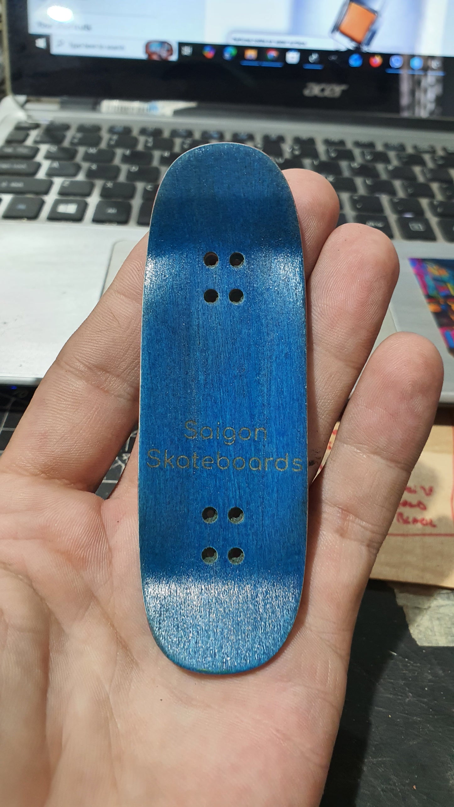 Saigon Skateboards 5-ply Canadian Maple Fingerboard 33x98mm Egg Shape