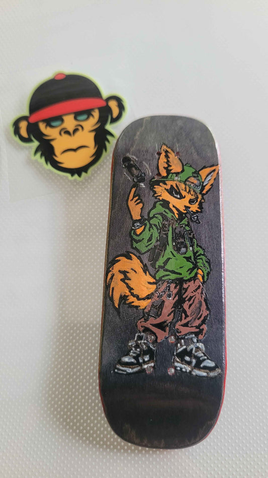 Experience Unmatched Style and Performance with the Feral Fox Fingerboard - 33mm