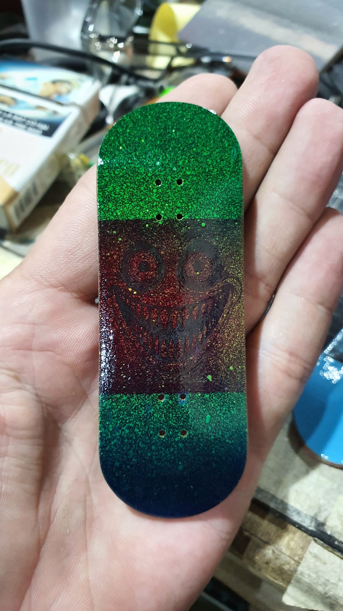 Saigon Skateboards 5-ply Canadian Maple Fingerboard 34mmx98mm Popsicle shape