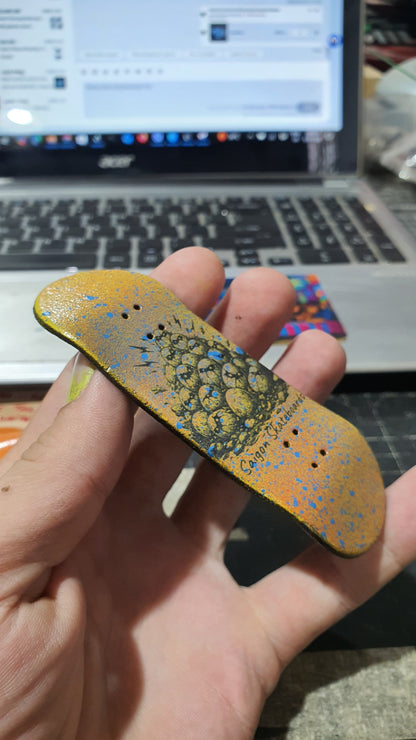 Saigon Skateboards 5-ply Canadian Maple Fingerboard 33mmx97mm Popsicle Shape Custom