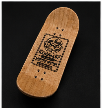 Cosa Nostra Handmade 34mm "Screaming Skulls" Fingerboard