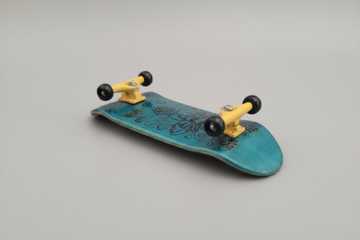 Tavola Fingerboard - Beeutiful