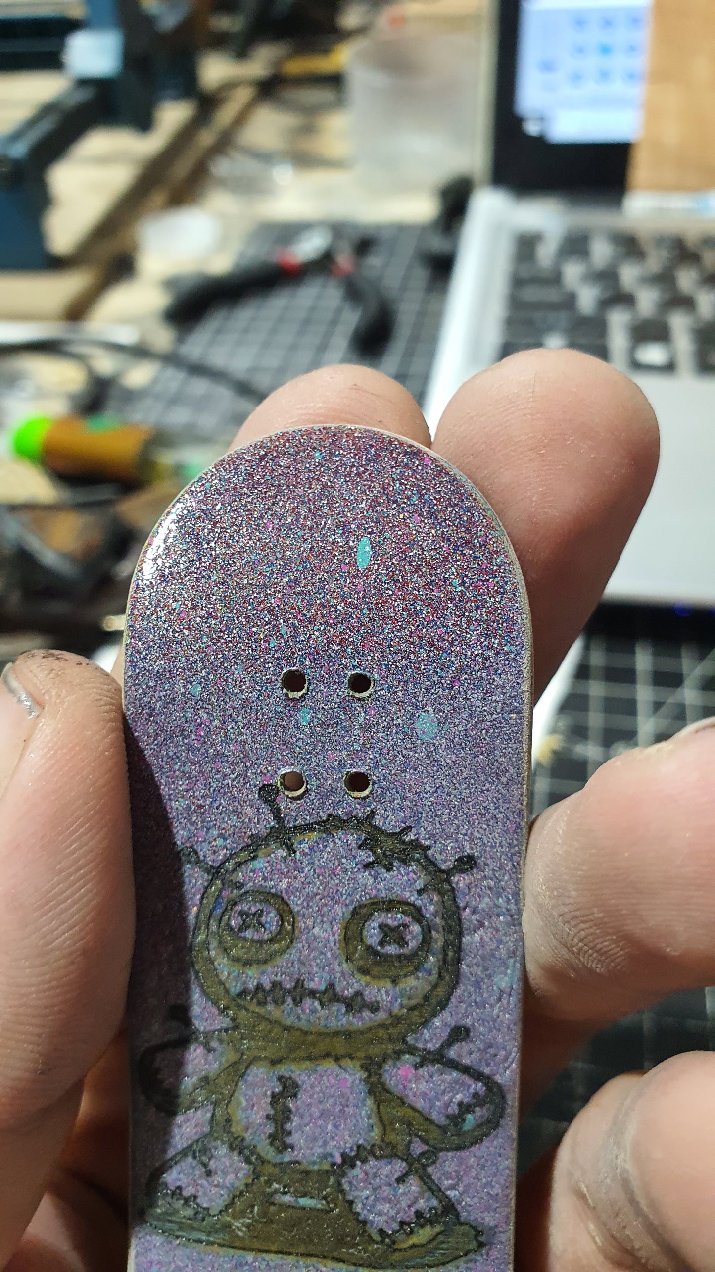 Saigon Skateboards 32mmx98mm 5-ply Canadian maple fingerboard "Voodoo"