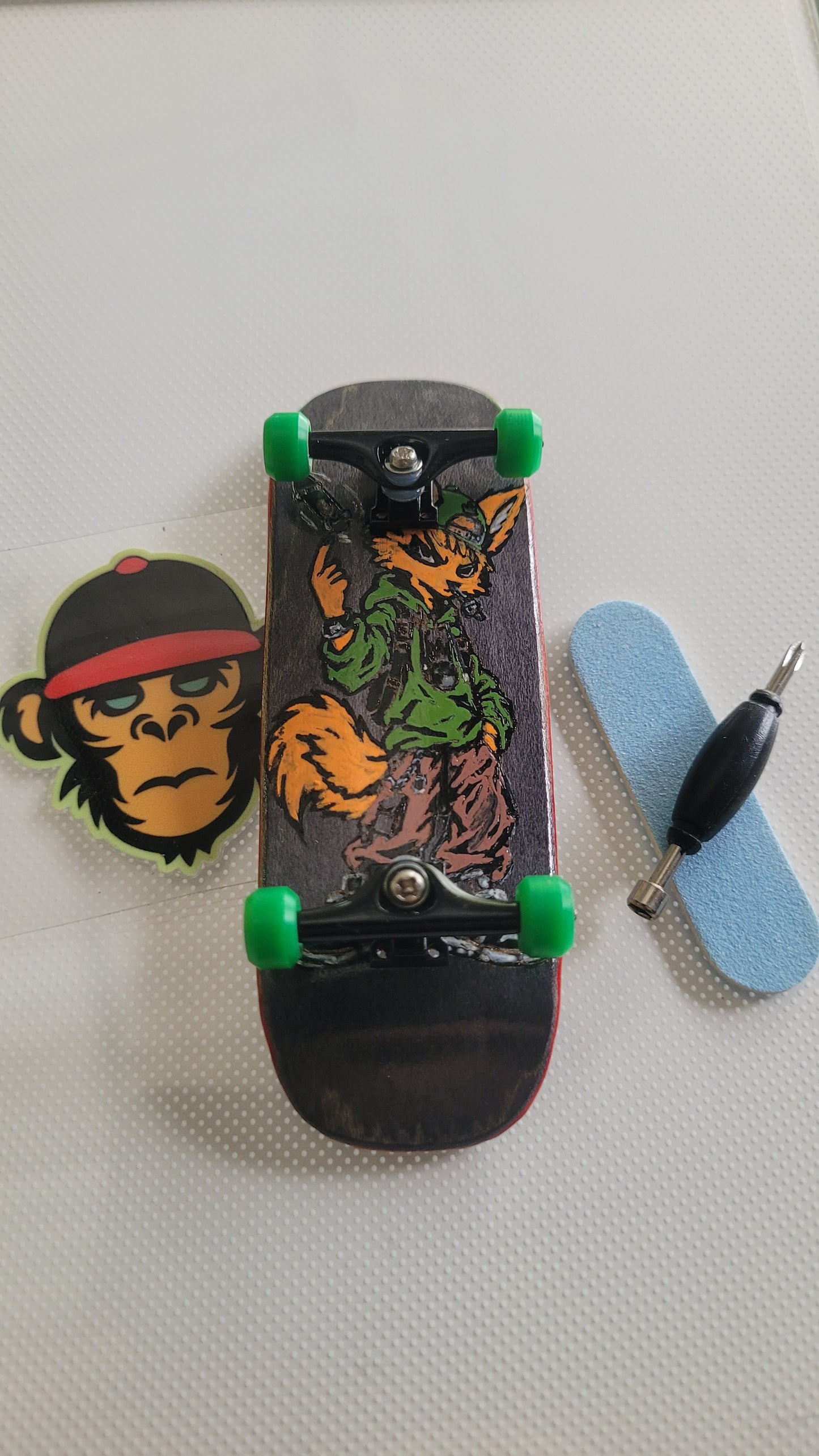 Tavola Fingerboard - Feral Fox - 33mm - Mediun