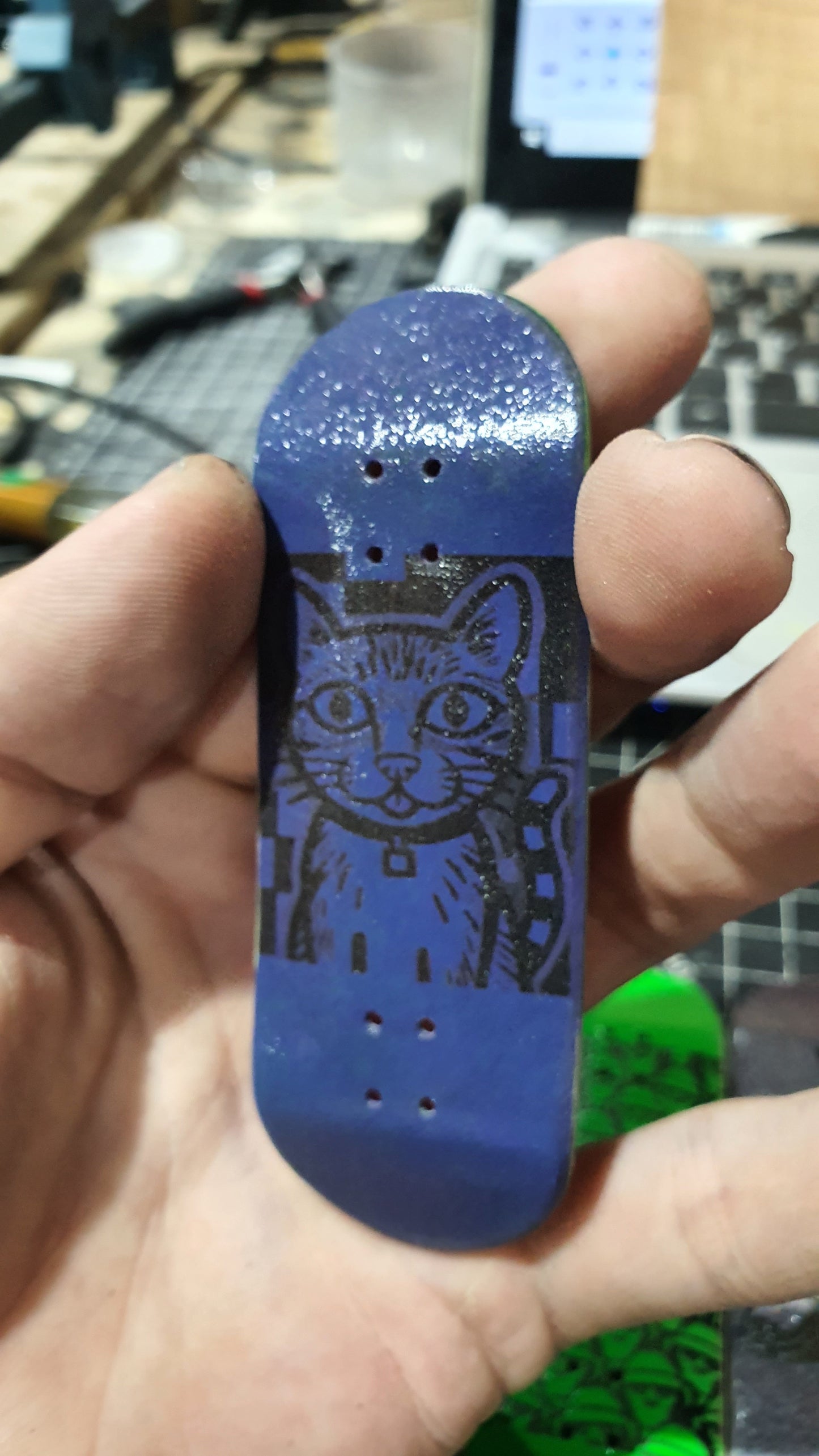 Saigon Skateboards 5-ply Canadian Maple Fingerboard "Catskills"
