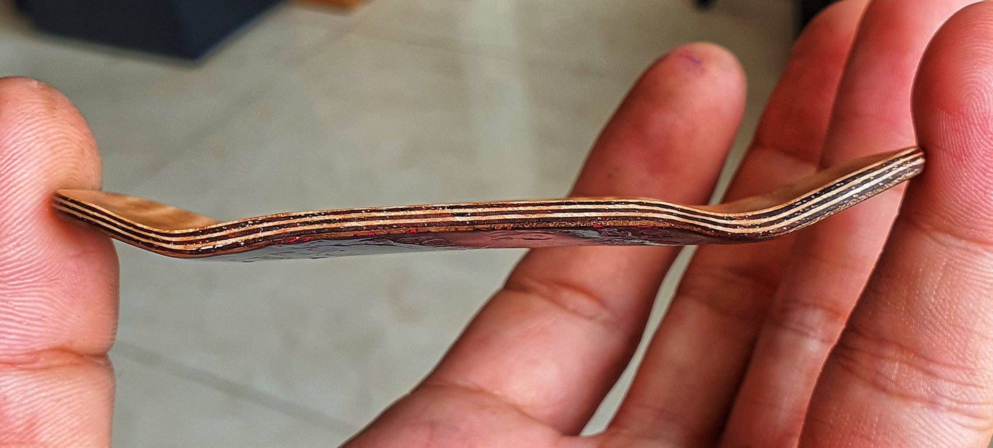 Cosa Nostra 7-ply Canadian Maple, Ebony, White Oak & Moosewood Fingerboard 34mmx98mm Posicle Medium/steep kicks