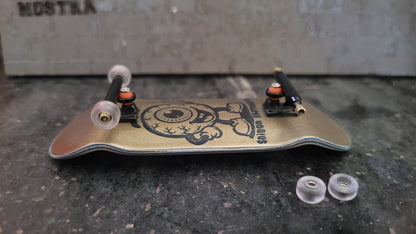 Cosa Nostra - Little Eye - 33mm Fingerboard
