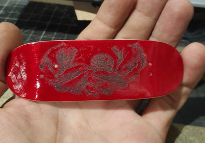 Saigon Skateboards "Cradling Hands" 34mm Fingerboard
