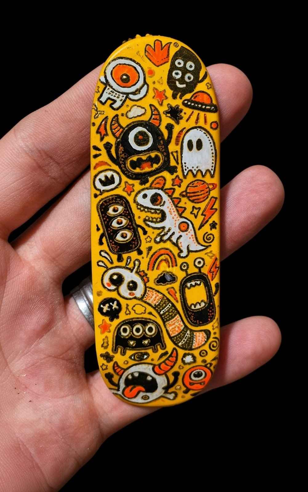 Tavola Fingerboard - Cute Monster - Medium