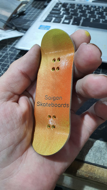 Saigon Skateboards 5-ply Canadian Maple Fingerboard 32mmx98mm