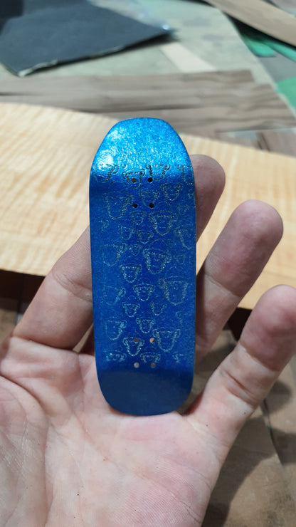 Cosa Nostra Handmade Fingerboard Deck – 5-Ply Canadian Maple 34mm Cruiser Shape Medium/Steep Concave