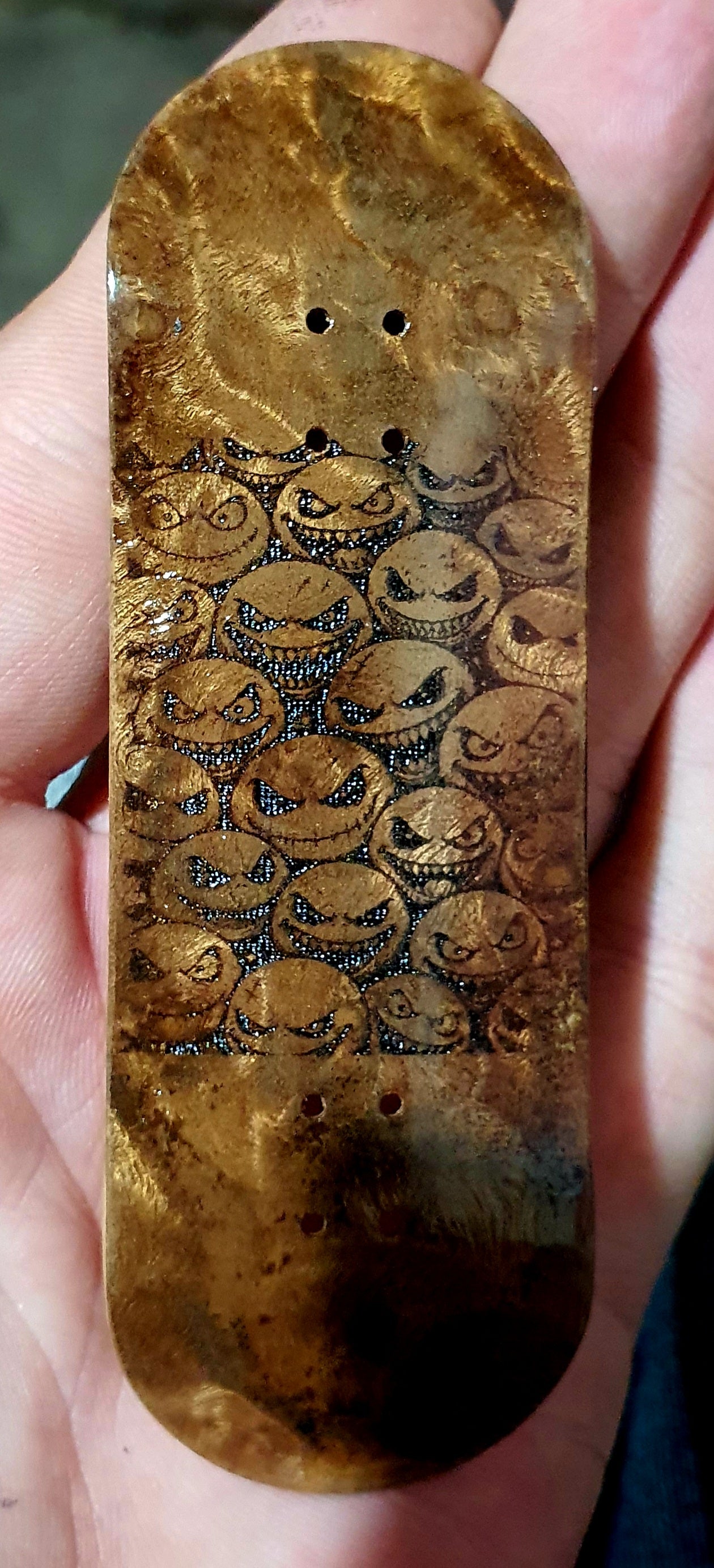 Saigon Skateboards "Burl Demons" 32mm Fingerboard Deck