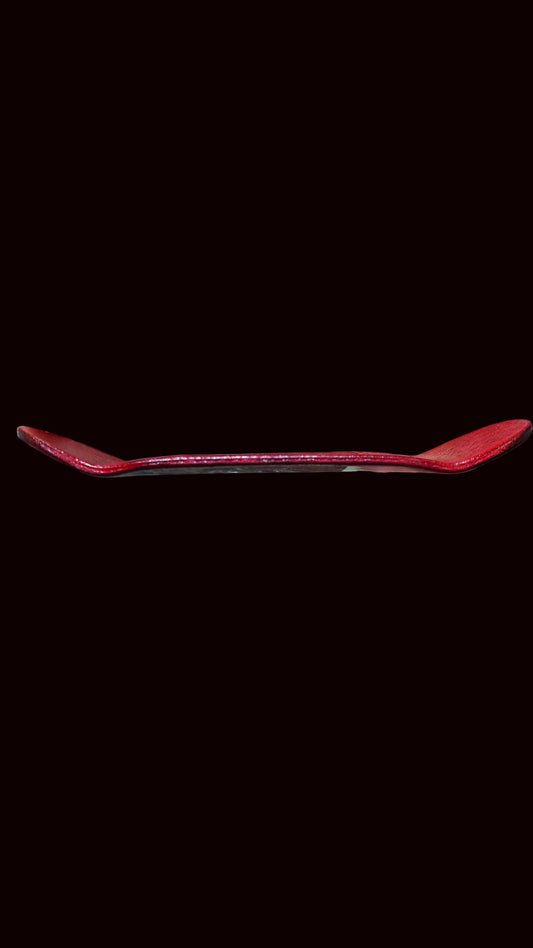 Red fingerboard deck profile, rounded nose and tail