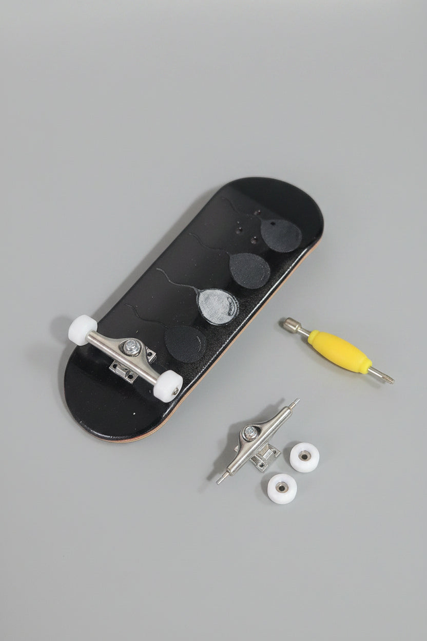 5 ply Maple Fingerboard - The Odd one Out - Popsicle - Medium - 32/34mm * 100mm