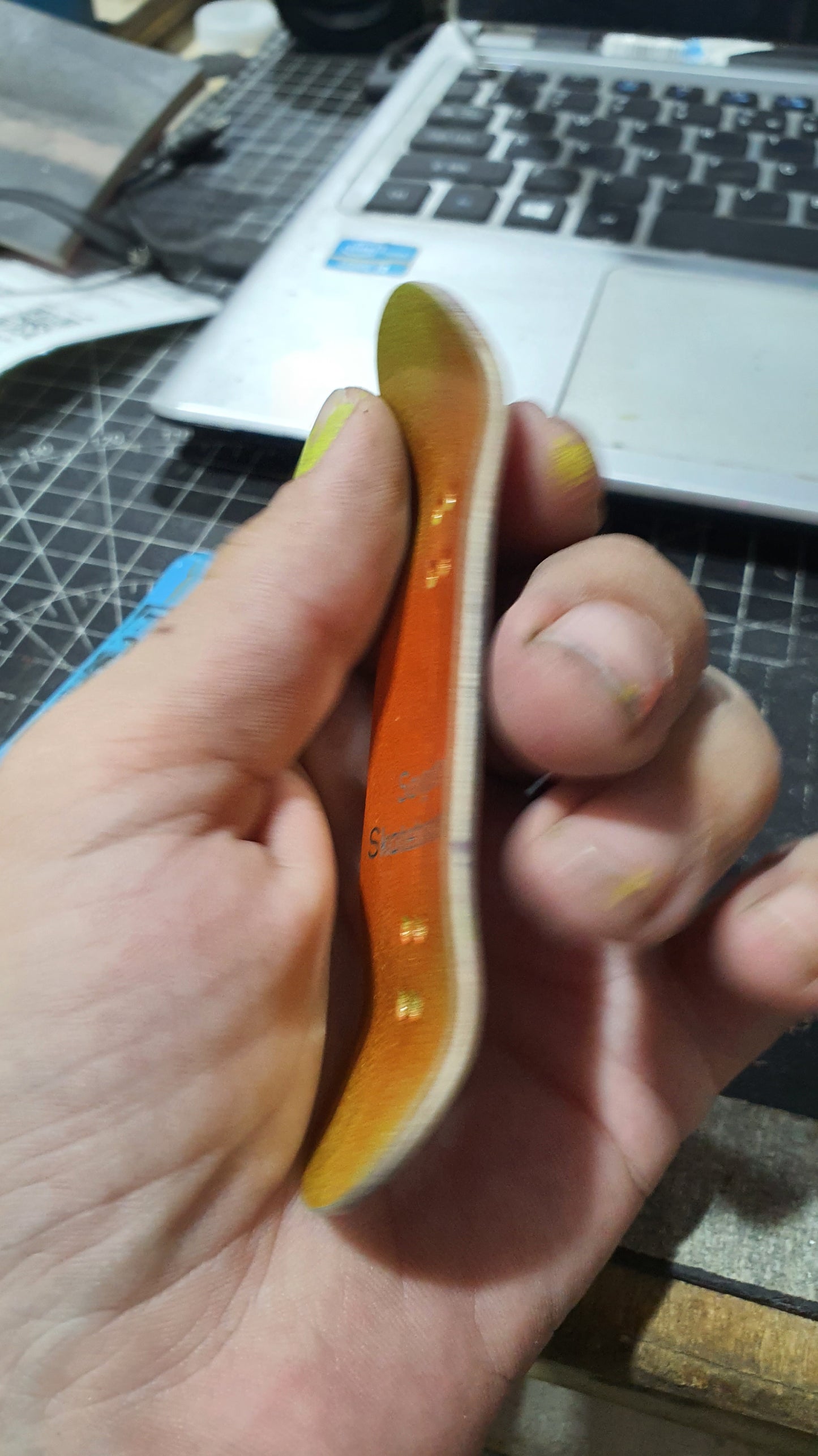 Saigon Skateboards 5-ply Canadian Maple Fingerboard 32mmx98mm