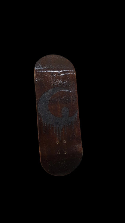 Cosa Nostra "Man in the moon" Professional 32mm Fingerboard Deck