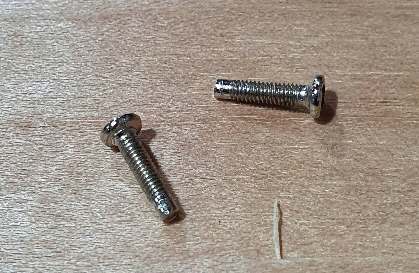 Inverted Kingpins x2 | Chốt Kingpin Ngược x2
