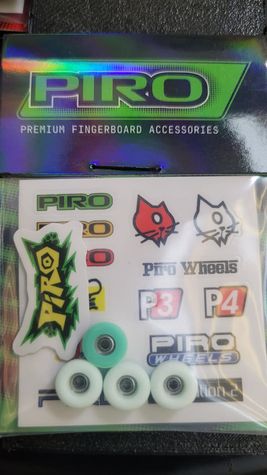 PIRO WHEEL - Two Tone (Inverted) White with Teal – Performance Wheels (P3) - Special Sales!!!