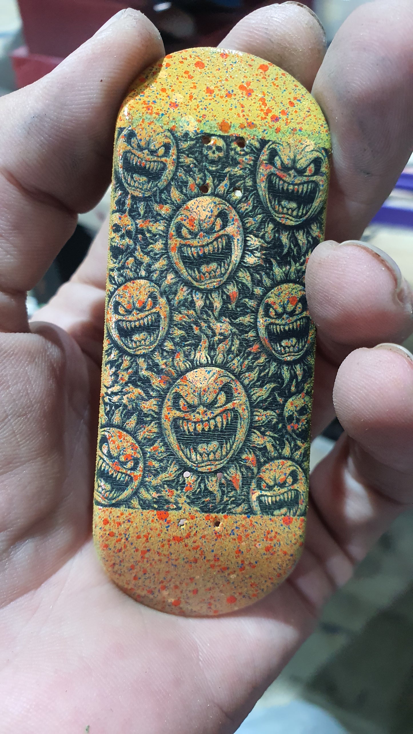Saigon Skateboards 5-ply Canadian Maple Fingerboard 33mmx97mm Popsicle Shape Custom "black hole sun"