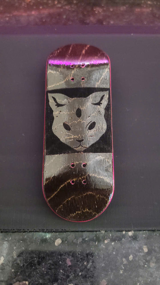 Black cat Fingerboard